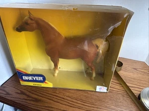 Breyer Retired #933 Sundown - Picture 1 of 7