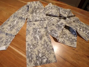 Lot de 4 pièces Toile de Jouy décors personnages  coton noir et beige ( ref 42 ) - Bild 1 von 5