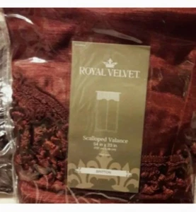 Royal Velvet JORDYN Scalloped Tassel Rod RED - Bild 1 von 5