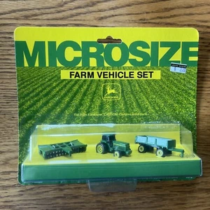 Ertl Micro Size John Deere Farm Vehicle 3 Piece Set Die Cast #5572 - Picture 1 of 3