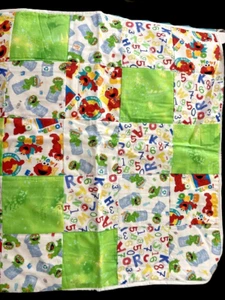 Elmo Oscar Grouch Sesame Street Bright Baby Quilt Security Lovey - Picture 1 of 4