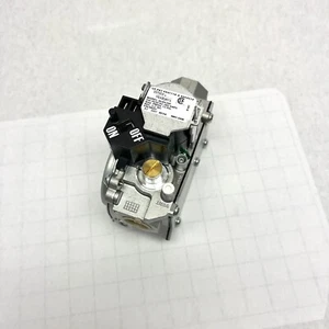 VAL09029 -24V 50/60HZ 280AMPS 1/2PSI VALVE GAS - Picture 1 of 4