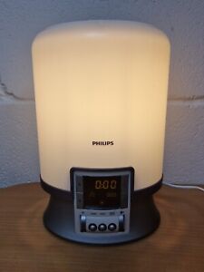 Philips HF3463 réveil lumière naturelle alarme radio FM 24 heures