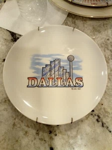 Vintage Dallas 1987 Decorative Plate - Picture 1 of 8