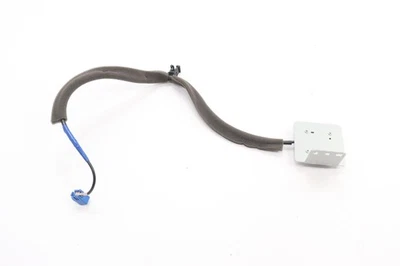 Módulo de controle de antena GPS teto frontal Nissan Titan 2019 - 2024 fabricante de equipamento original cinza_KAD - Imagem 1 de 4