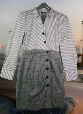 Vestido Venus Cuadros Rayas Botón Frontal Talla 12 Gris Blanco Manga Larga Carrera  Foto 1 de 4