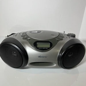 Memorex MP3228-SIL Portable CD AM/FM Stereo Portable Stereo W/Bass Boost - Picture 1 of 13