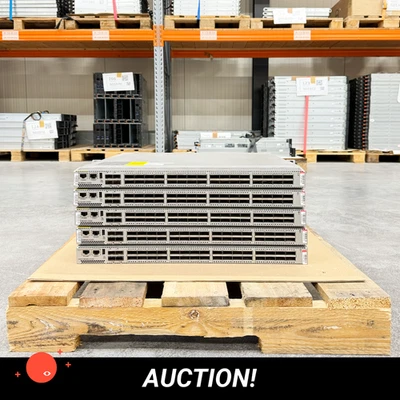 5x Cisco Nexus 3000 N3K-C3132Q-40GE for Server Networking Hardware - Bild 1 von 4