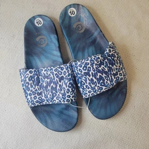 Johnny Was Calme Blue Tiger Cushioned Pool Slides Size 10 - Picture 1 of 4