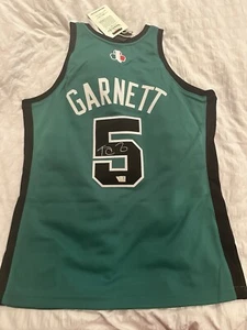 Kevin Garnett Signed Fanatics Under Wraps Mitchell & Ness Celtics Jersey - Auto - Picture 1 of 7