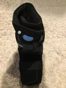 United Ortho Walker Fracture Boot Large Black Short Air Cam Walker Size LG - Picture 1 of 5