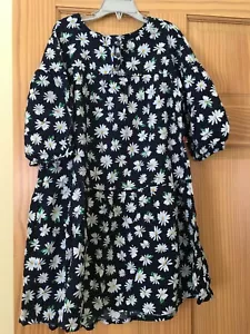 NWT Old Navy Daisy Dress Girl Navy Blue 8,10-12 - Picture 1 of 2
