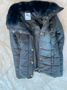 Only Womens Black Faux  Fur Jacket sz Medium Winter Warm - Picture 1 of 10
