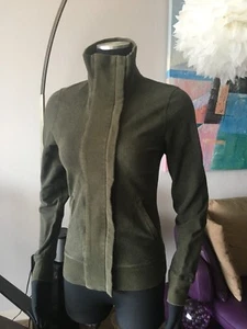 AUTH LULULEMON SLALOM COTTON BLEND JACKET W/ QUILTED SLEEVE PATCHES Sz 4 / SMALL - Picture 1 of 9