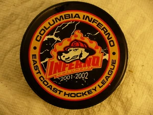 ECHL Columbia Inferno '01-02 Cracked Ice Logo Ufficiale Hockey Puck Collect Pucks - Foto 1 di 2