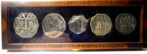 LOTR HOBBIT COMPLETE Dwarven COIN SET OF 5 THE TREASURE SMAUG life COIN REPLICA Cover