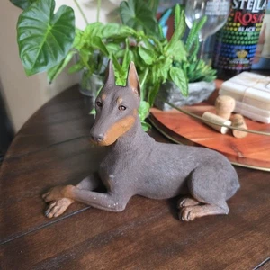 Vintage Sandicast Figurine Doberman Paws Crossed 1991 Sandra Brue Signed Dobie - Picture 1 of 12