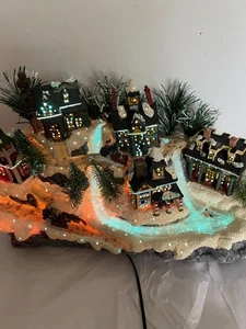 VTG Fiber Optic Christmas Village Houses Lighted Color Changing 13''X8'' - Picture 1 of 5