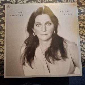 JUDY COLLINS "BREAD & ROSES" VINYL LP 1976 VG+ - Picture 1 of 7