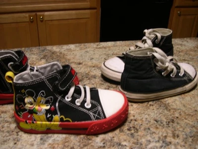 Zapatillas Disney Mickey Mouse y Pluto Niño Talla 8 Foto 1 de 3