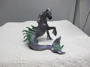 Safari Merhorse 2019 Metallic Green Purple - Bild 1 von 6
