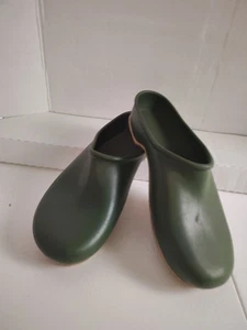 Sloggers Gardening Shoes Green Size 9 Made In The USA - Picture 1 of 9