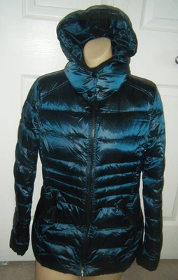 CHAQUETA ACOLCHADA CON CAPUCHA NUEVA SIN ETIQUETAS ANDREW MARC DK PLUMÓN VERDE AZULADO TALLA S Foto 1 de 4