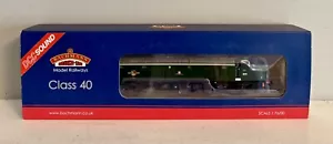 BACHMANN 'OO' GAUGE 32-480DS BR GREEN CLASS 40 D211 LOCOMOTIVE *DCC SOUND* - Picture 1 of 6