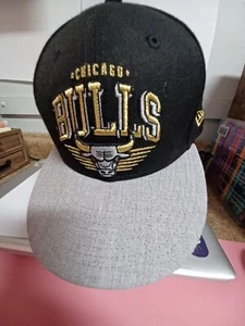 Chicago Bulls New Era Two-Tone Color Pack 9FIFTY Snapback Hat Black&Gold - Picture 1 of 9