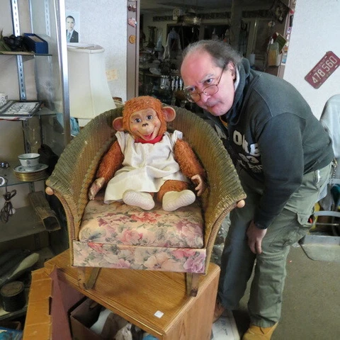 vintage child / childrens or doll rocker / rocking chair WICKER original paint Cover