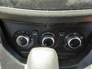 OEM Climate Control Heat/AC Front Manual 13-16 ESCAPE 1150412 - Picture 1 of 12