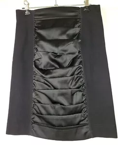 Review Womans Black Skirt Work Cocktail Centre Pleated Panel. Stretch Sz10 - Picture 1 of 6