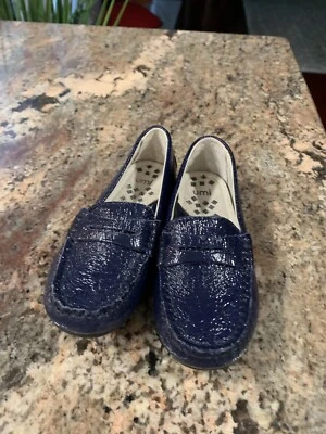 Zapatos Umi para niños pequeños Foto 1 de 4