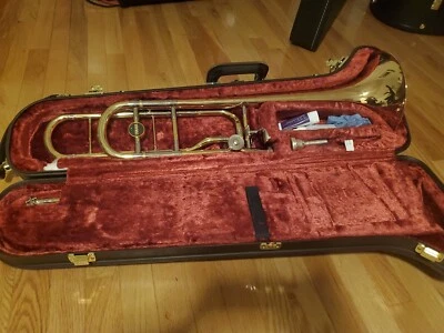 雅马哈型号 YSL-882O 'Xeno' 专业触发长号 — 第 1/4 张图片