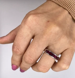 Anillo Compromiso de Oro Blanco 18kt. Con Rubíes Naturales Talla 16 Carre - Imagen 1 de 7