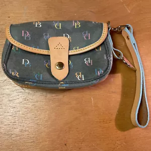 Dooney Bourke D&B Brown Leather Flap Wristlet Wallet Purse Gray Signature Canvas - Picture 1 of 3