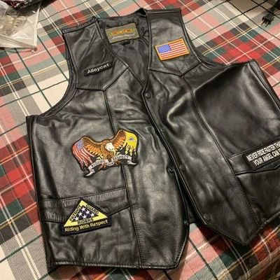 Unik Leather Appeal Fallen Heroes Vest Size Large - Image 1 of 4