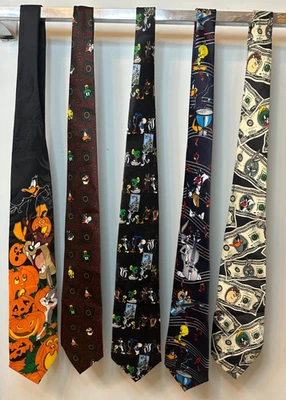 Corbatas vintage de seda y poliéster de personajes de Looney Tunes años 90 - Lote de 5 Foto 1 de 2