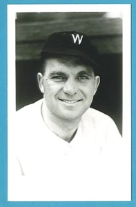 Heinie Manush #177 (Senators) Vintage Baseball Numbered Postcard GRN - Picture 1 of 2