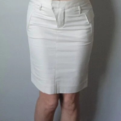 ¡Falda lápiz elástica de algodón marfil Helmut Lang para mujer con bolsillos! Talla 2 Foto 1 de 4