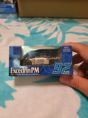 Nascar Jimmie Johnson Excedrin PM Diecast Racing Champions 2001 Edición Limitada Foto 1 de 2