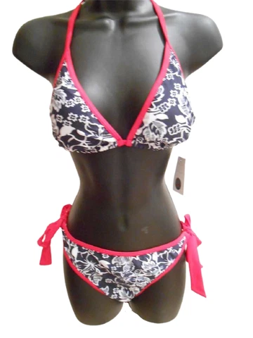 NEW OFFICIAL Chicago White Sox Womens Sizes S-M-L-XL Swimsuit 2-Piece Bikini Cover