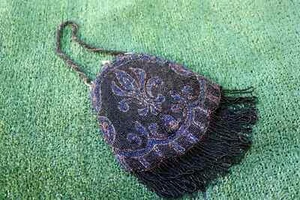 Vintage 1920's 30's Beaded Fringe Clutch Purse - Picture 1 of 9