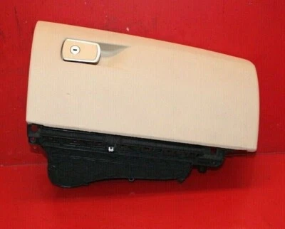 BMW 335i X-DRIVE F30 2012-2015 OEM GUANTERA COMPARTIMENTO DE ALMACENAMIENTO MONTAJE BEIGE Foto 1 de 4