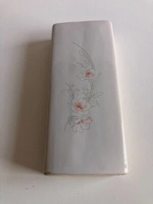 Humidificateur radiateur  vintage céramique décoration fleurs années 80 - Photo 1/4