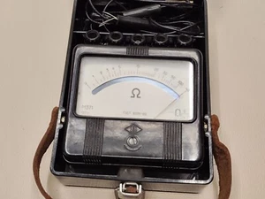 Ohmmeter M371 USSR 1971 in a bakelite case and box. - Picture 1 of 17