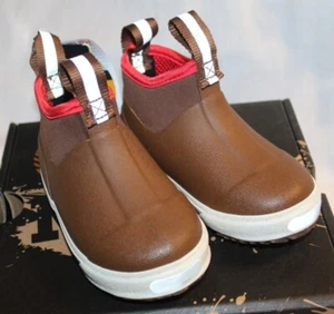 New kids NOBLE OUTFITTERS brown/red Muds waterproof skimmers shoes boots Size 8 - Picture 1 of 4