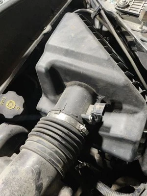 Chevrolet Traverse 2012-2017 caja filtro de aire Foto 1 de 4