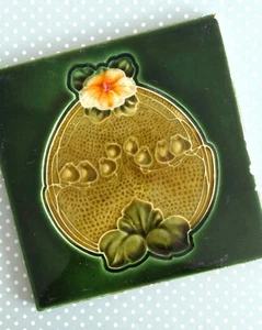 Early 20th Century Englisg Art Nouveau Floral Tile Reg. No 548083 | Gold Green - Picture 1 of 6