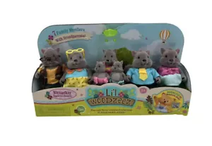 Li'l Woodzeez Miniature Animal Figurine Set - Nicnacker Squirrel Family 7 PCs - Picture 1 of 14